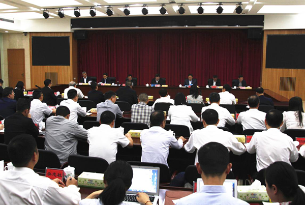 杜家毫在省科技厅调研时强调 着力打造科技创新基地  加快建设科教强省